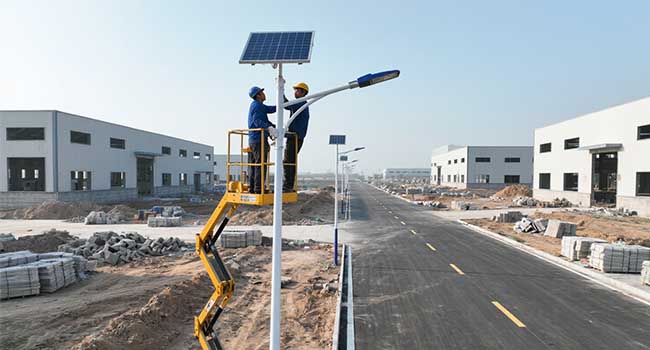 solar street lights